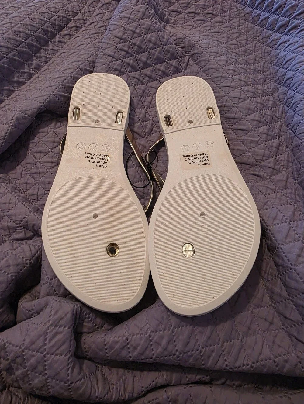 Olivia Miller Gold Glitter Benonia Flip Flop Sandels